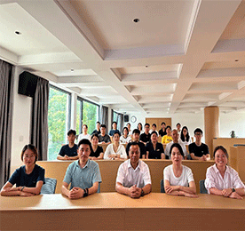 六月沧浪卷清雪，分明江山人在旦夕。2023年6月，常商学院贯彻“培养卓越人才，打造学习型企业”的使命，开展多项培训活动。